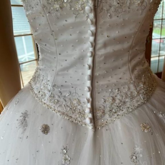 *MoriLee White Beads Strapless Satin Tulle Full Wedding Dress Bridal Gown Size 4 - Picture 13 of 16